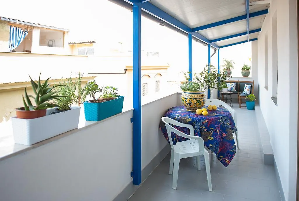 Blue Suite Castellammare del Golfo 0*,